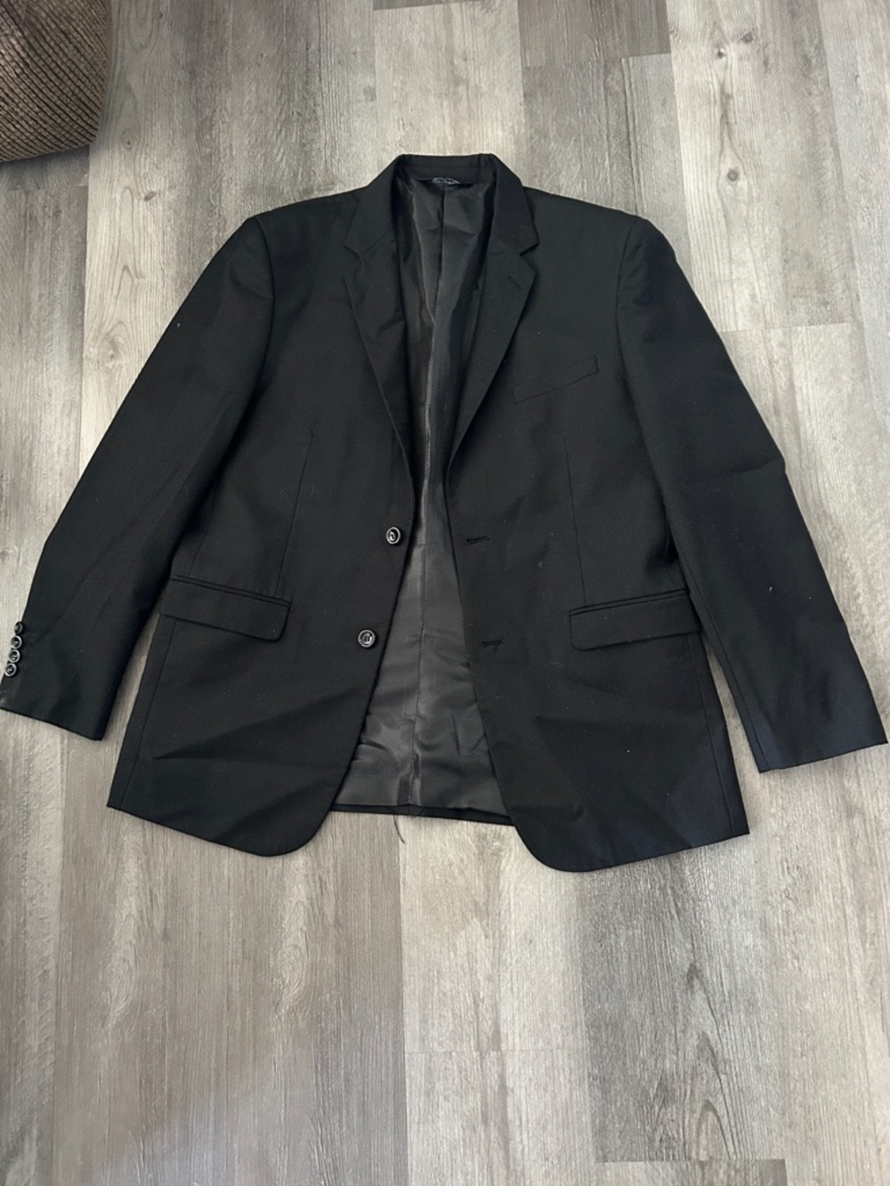 Men’s Black Two-Button Tailored Blazer